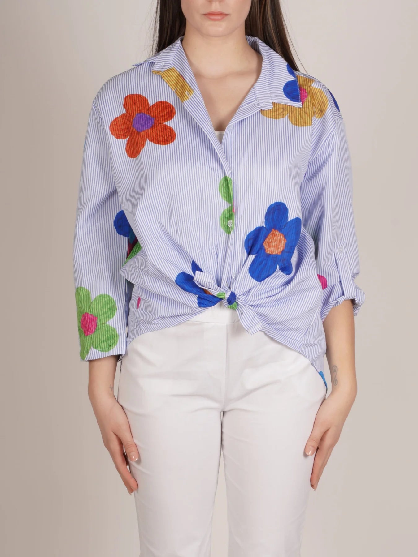 OCEAN BLUE DAISY BUTTON-UP