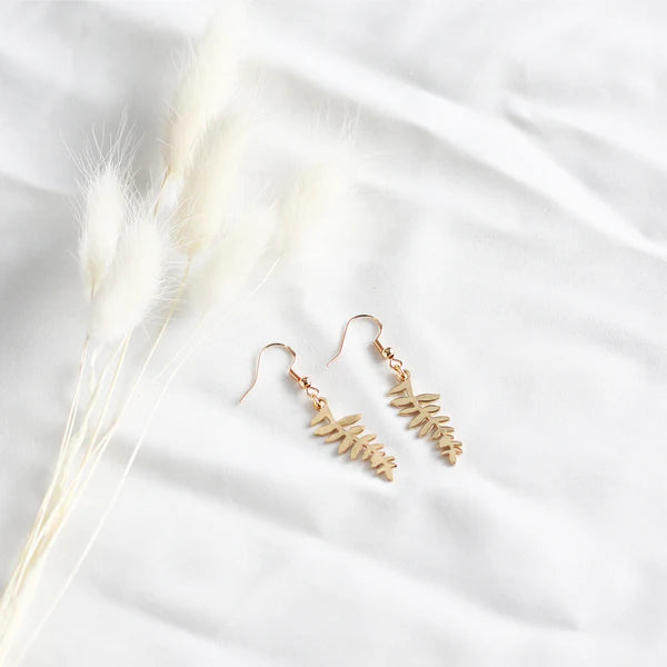 Fern Leaf Earings Gold