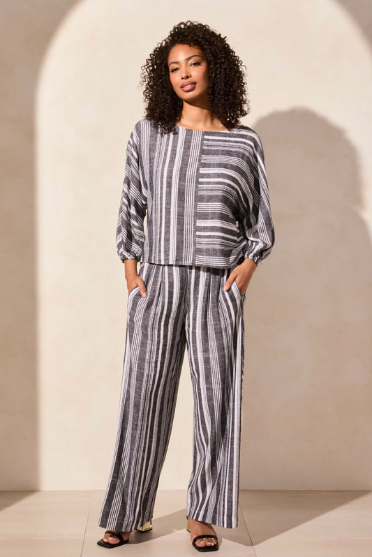 PULL-ON FLOWY WIDE LEG PANTS WITH POCKETS